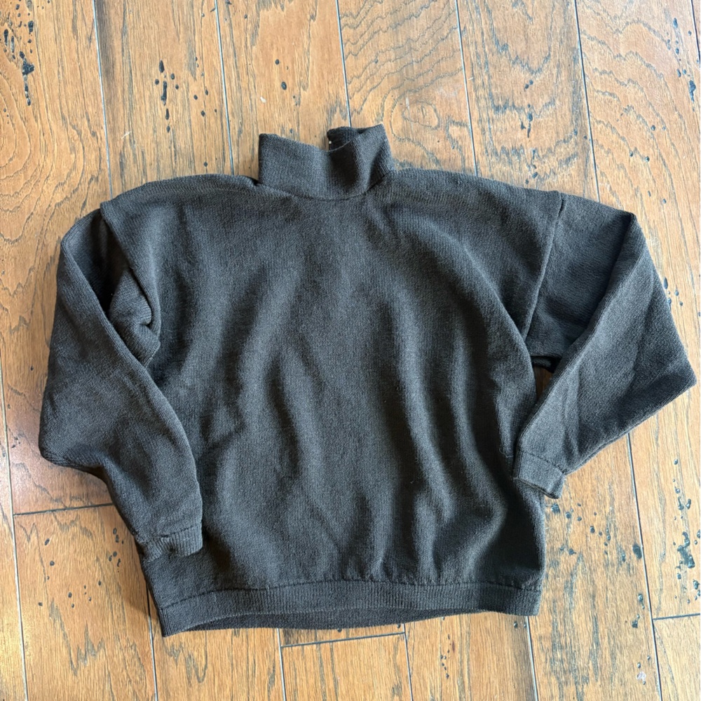 St. John chocolate brown turtleneck